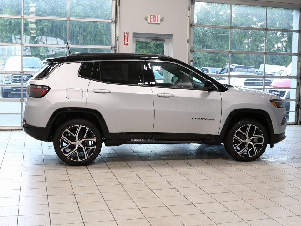 new 2024 Jeep Compass car, priced at $34,247