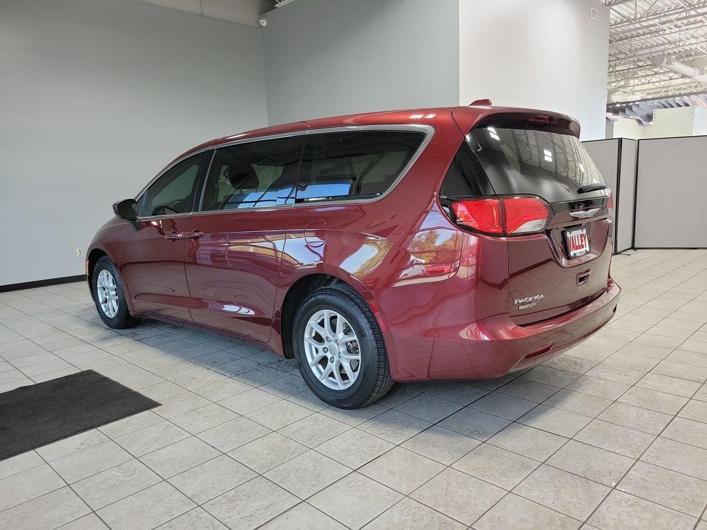 used 2017 Chrysler Pacifica car, priced at $13,999