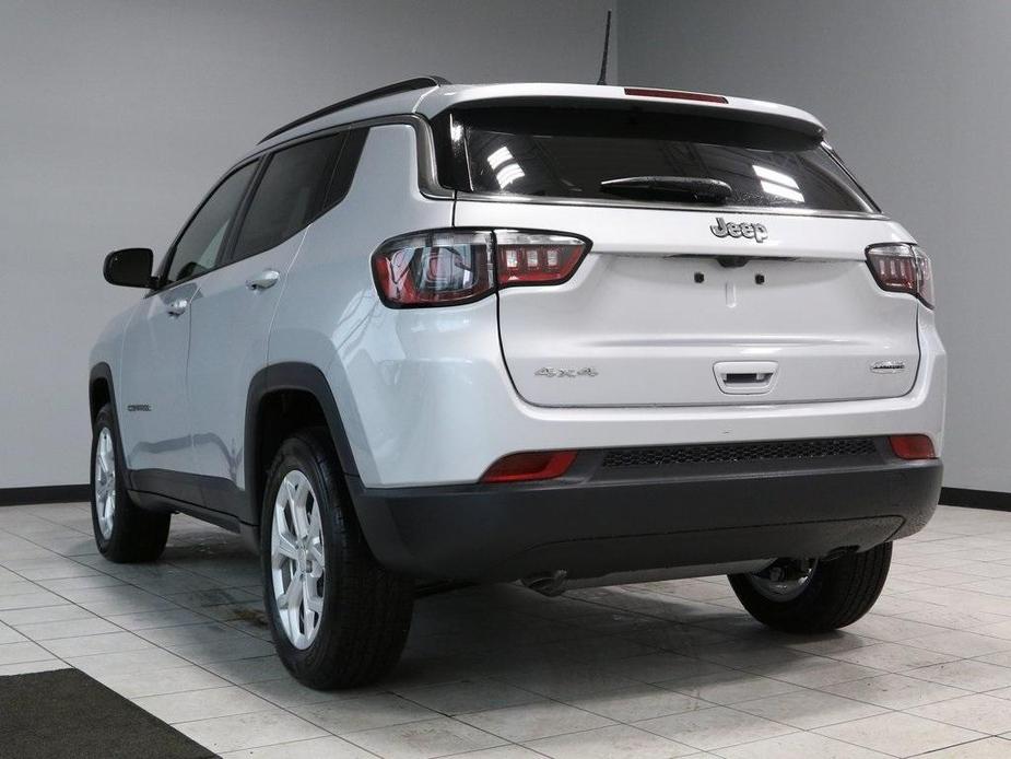 new 2024 Jeep Compass car, priced at $34,000