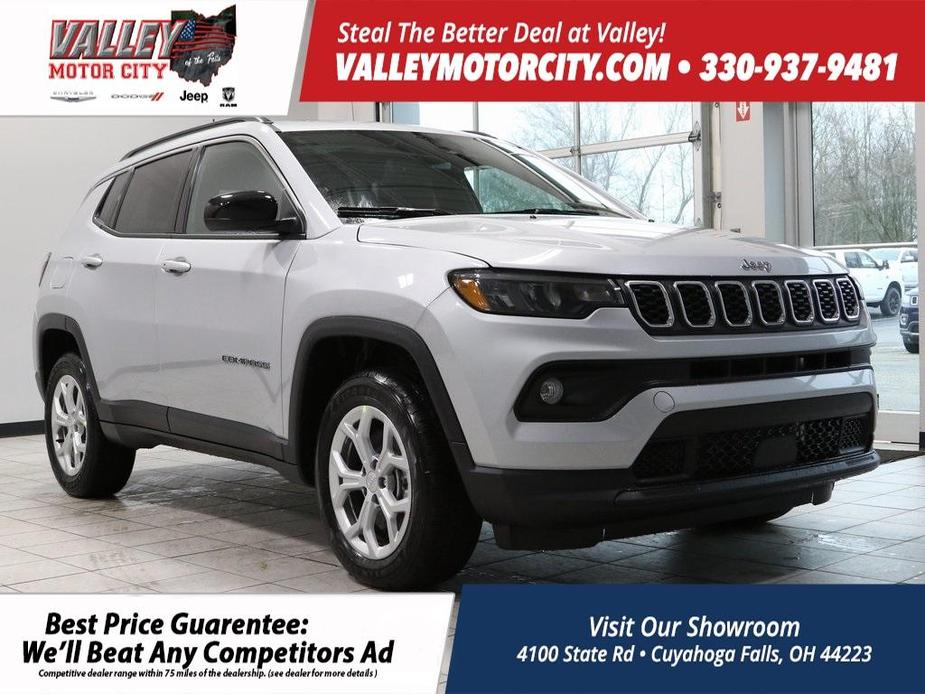 new 2024 Jeep Compass car, priced at $30,500