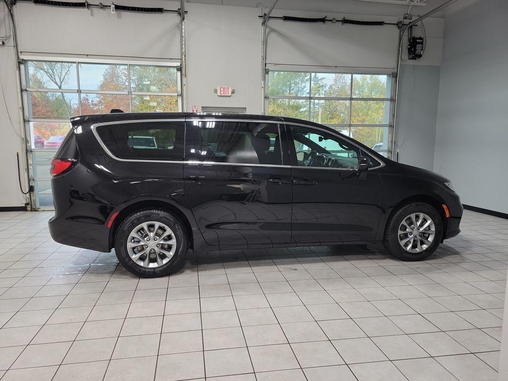new 2026 Chrysler Pacifica car, priced at $45,360