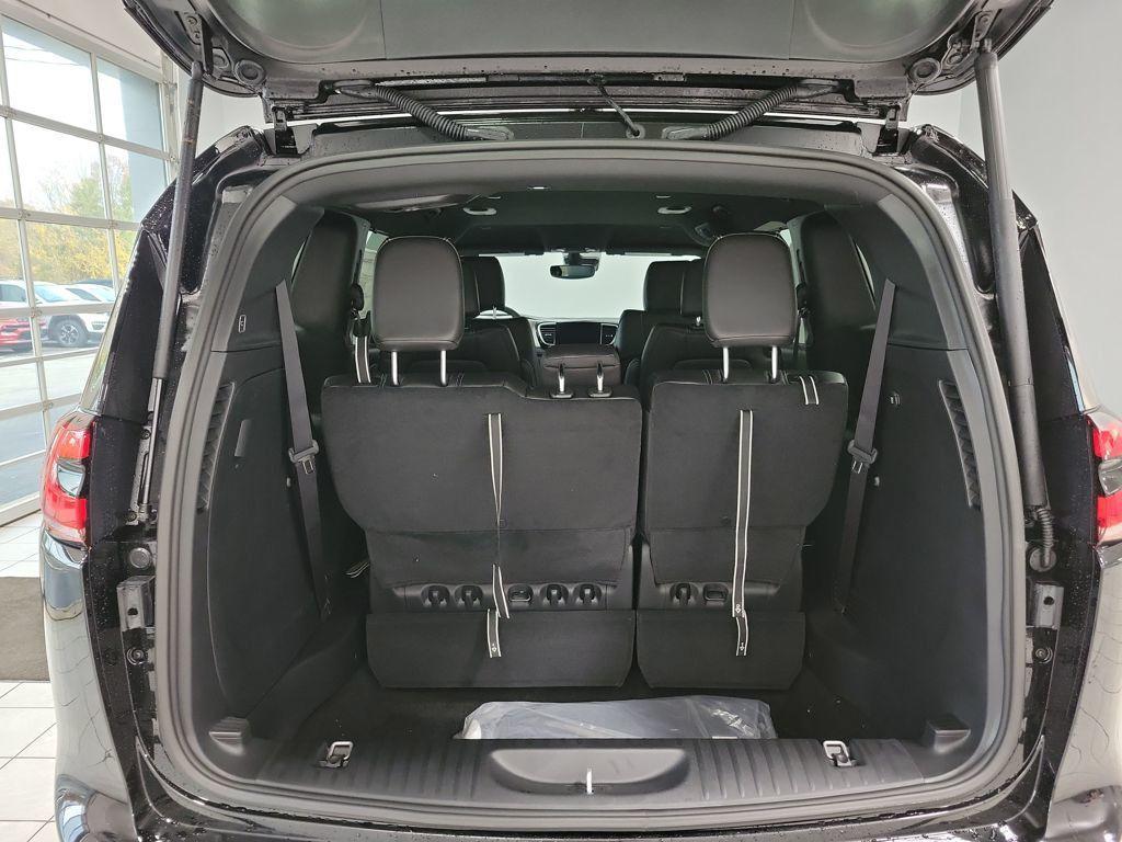 new 2026 Chrysler Pacifica car, priced at $45,360