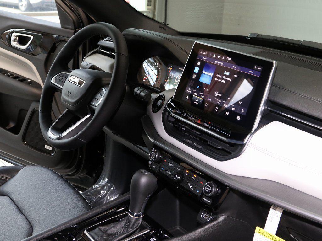 new 2024 Jeep Compass car, priced at $33,476