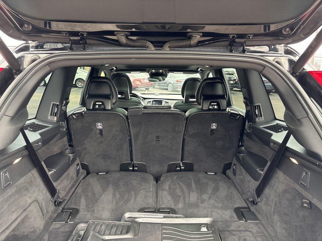 used 2018 Volvo XC90 car, priced at $12,999