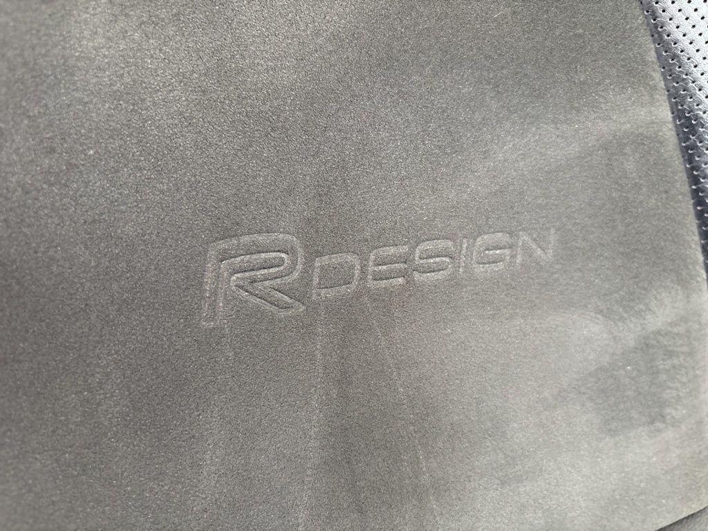 used 2018 Volvo XC90 car, priced at $12,999