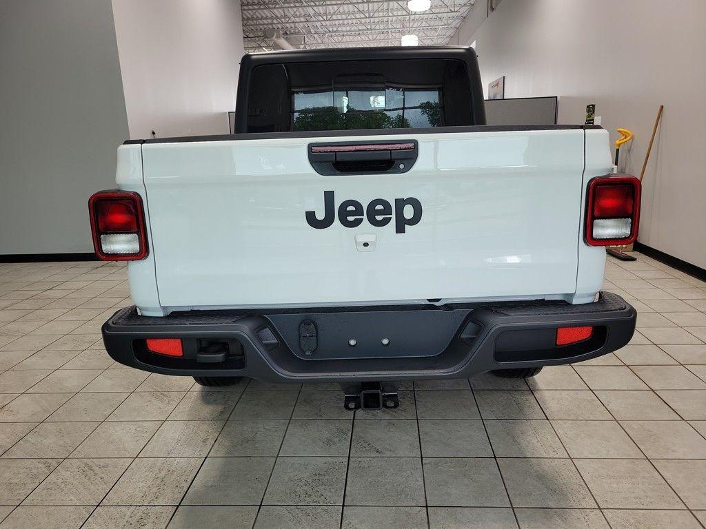 new 2025 Jeep Gladiator car, priced at $44,709
