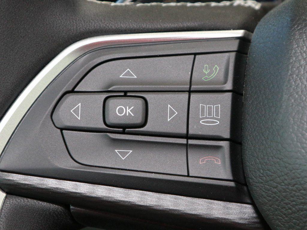 new 2023 Jeep Grand Cherokee L car, priced at $40,351