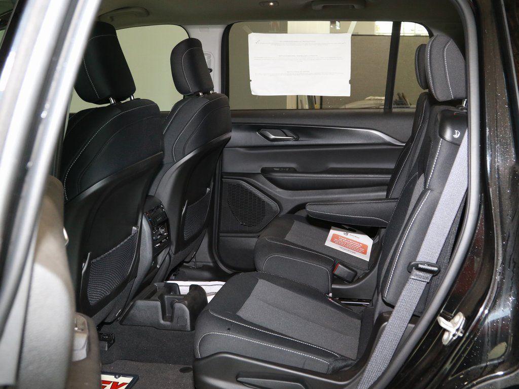 new 2023 Jeep Grand Cherokee L car, priced at $40,351