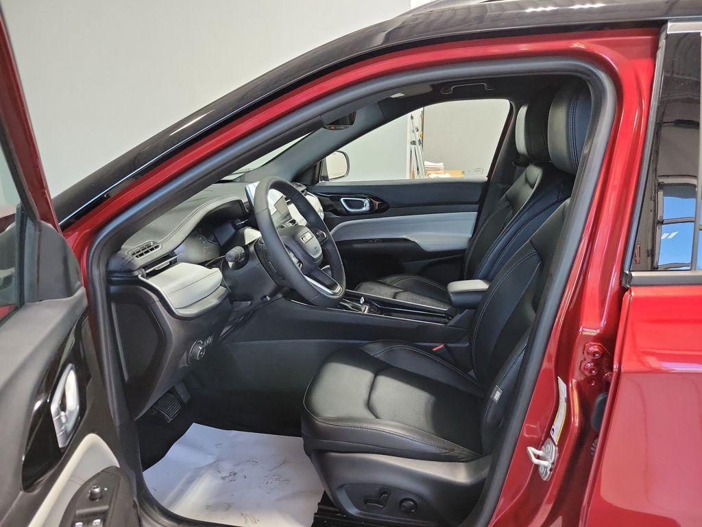 used 2025 Jeep Compass car, priced at $27,999