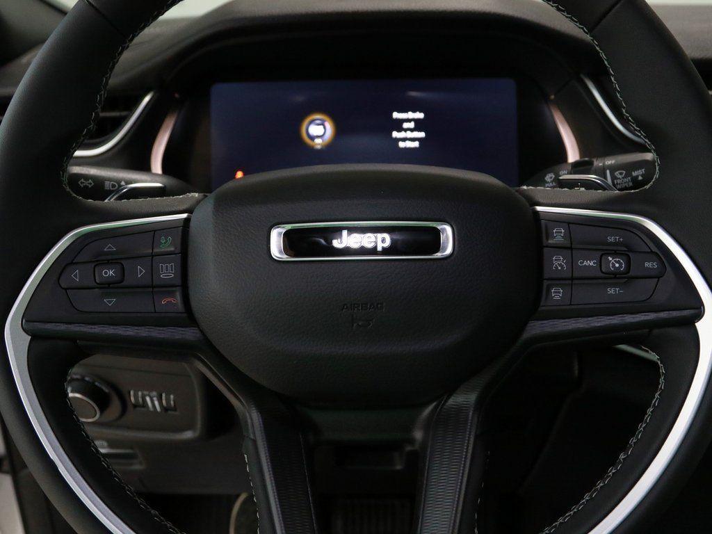 new 2025 Jeep Grand Cherokee L car, priced at $39,700