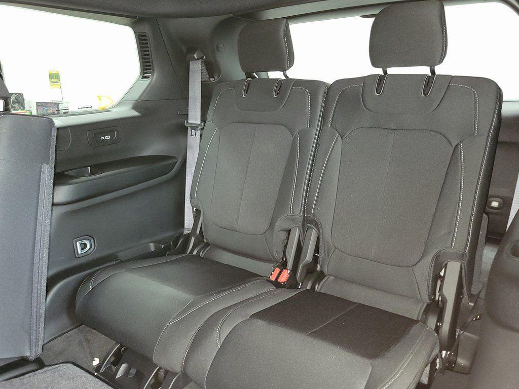 new 2025 Jeep Grand Cherokee L car, priced at $42,350