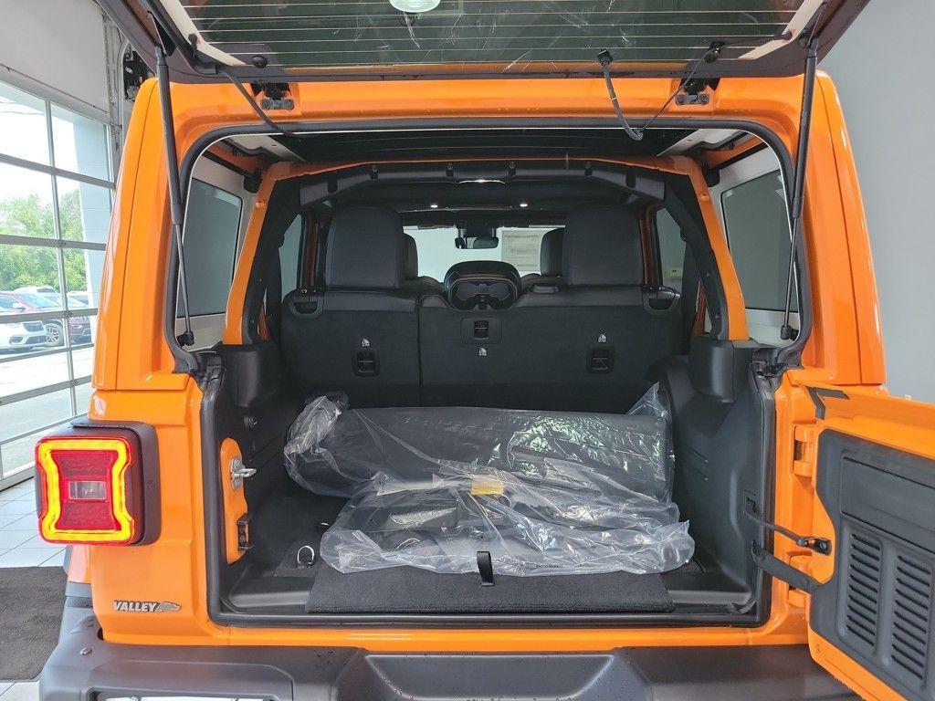 new 2025 Jeep Wrangler car, priced at $68,696