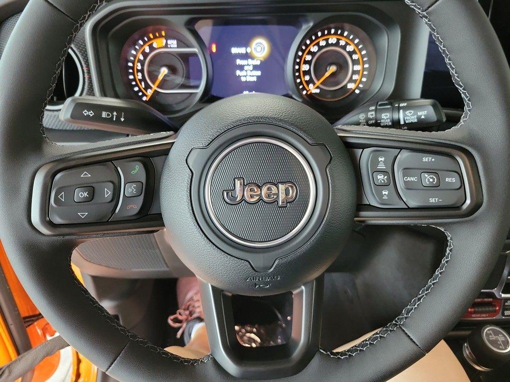 new 2025 Jeep Wrangler car, priced at $68,696