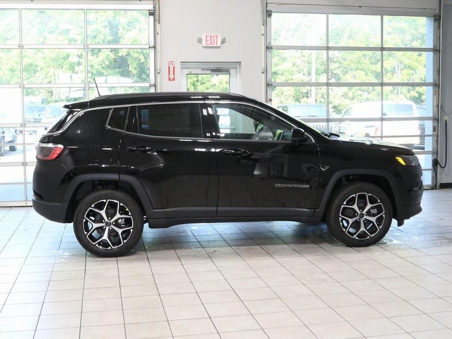 new 2025 Jeep Compass car, priced at $34,165