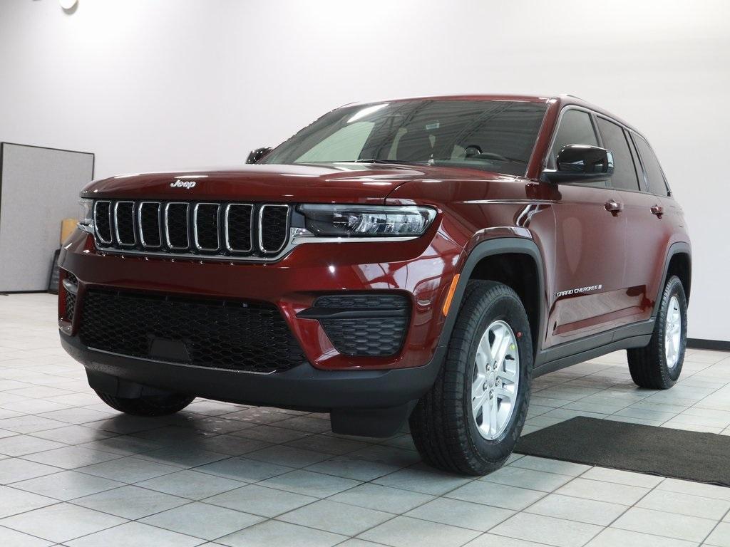 new 2025 Jeep Grand Cherokee car, priced at $37,163