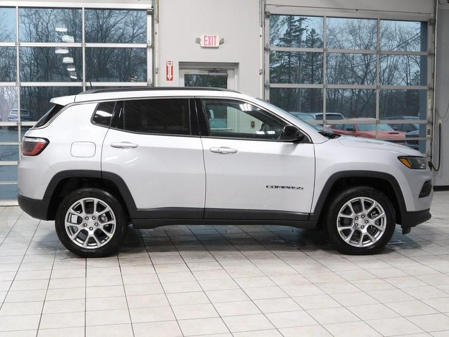 new 2024 Jeep Compass car, priced at $31,857