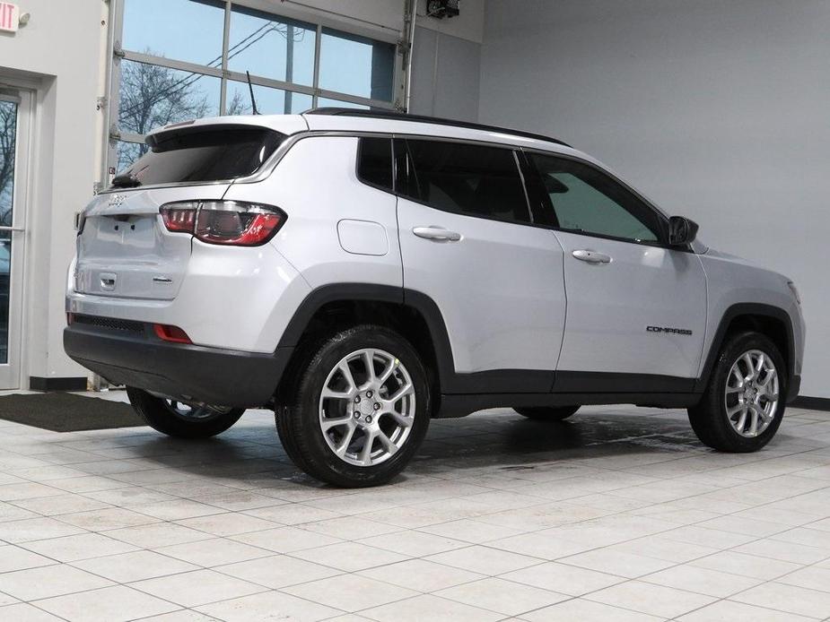 new 2024 Jeep Compass car, priced at $31,857