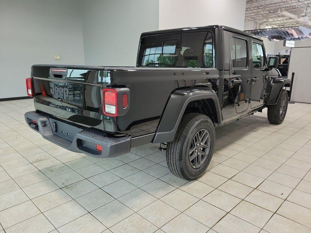 new 2025 Jeep Gladiator car, priced at $46,146