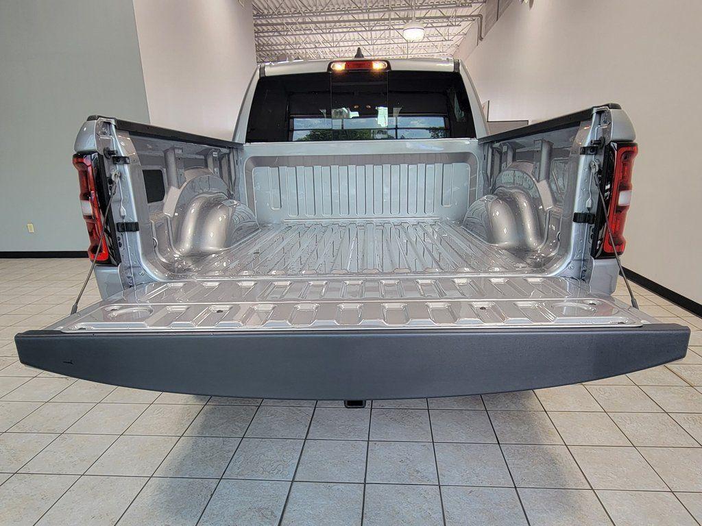 new 2025 Ram 1500 car, priced at $43,447