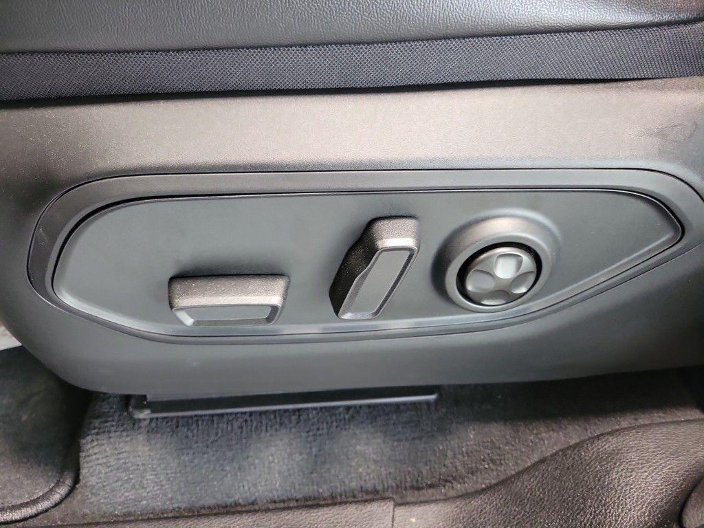 new 2025 Jeep Grand Cherokee 4xe car, priced at $56,595