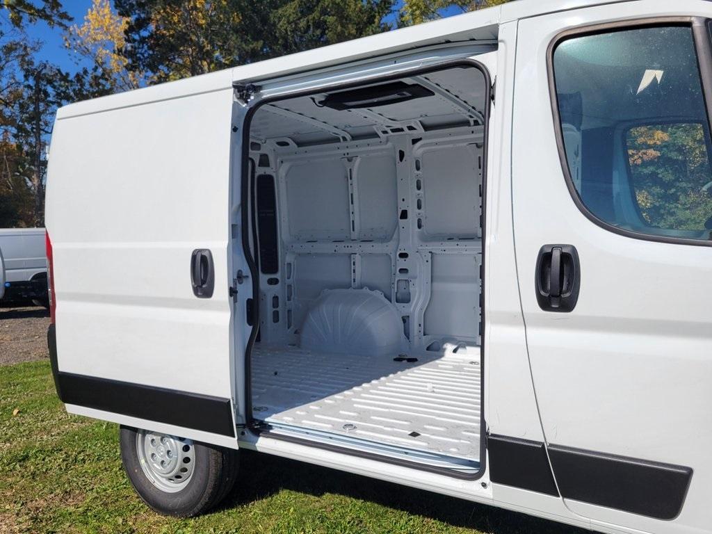 new 2025 Ram ProMaster 1500 car, priced at $51,875