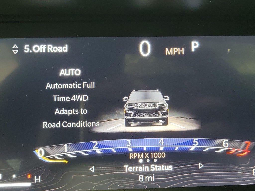 new 2025 Jeep Grand Cherokee car, priced at $43,680