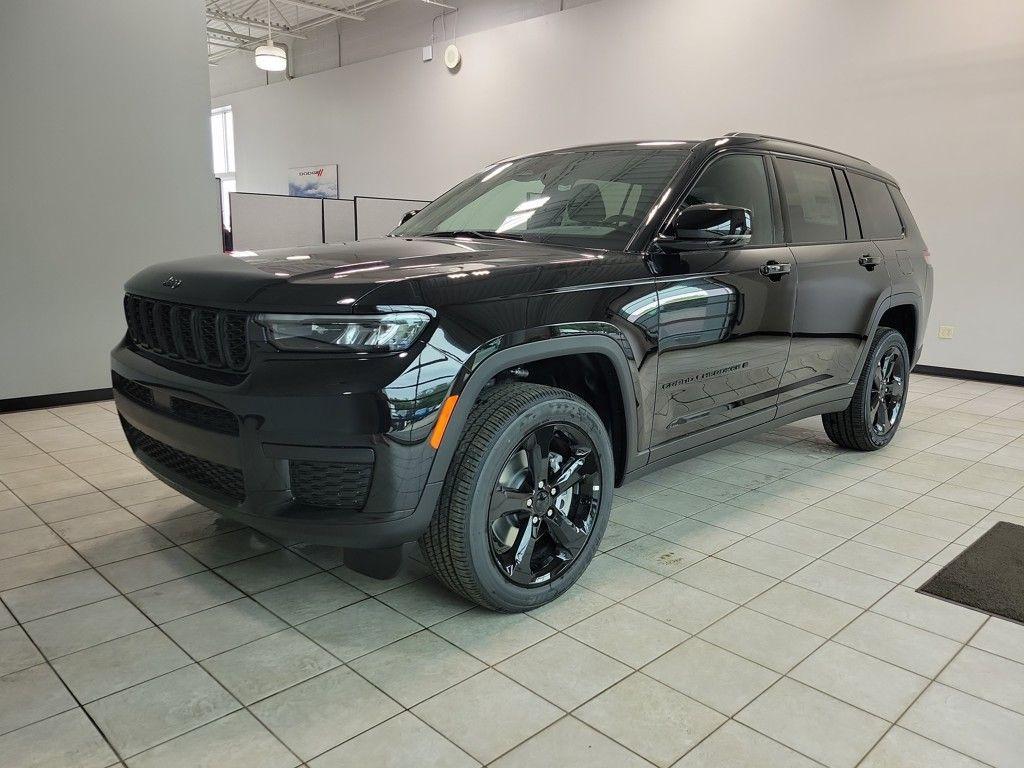 new 2025 Jeep Grand Cherokee L car, priced at $45,022