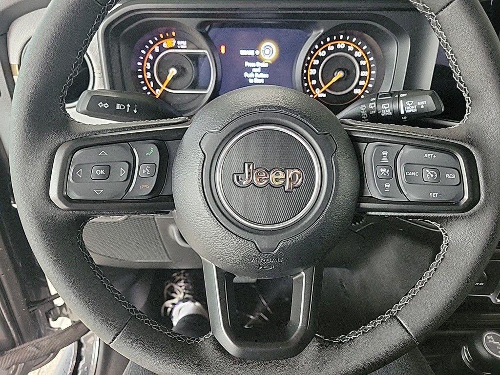 new 2025 Jeep Wrangler car, priced at $52,803
