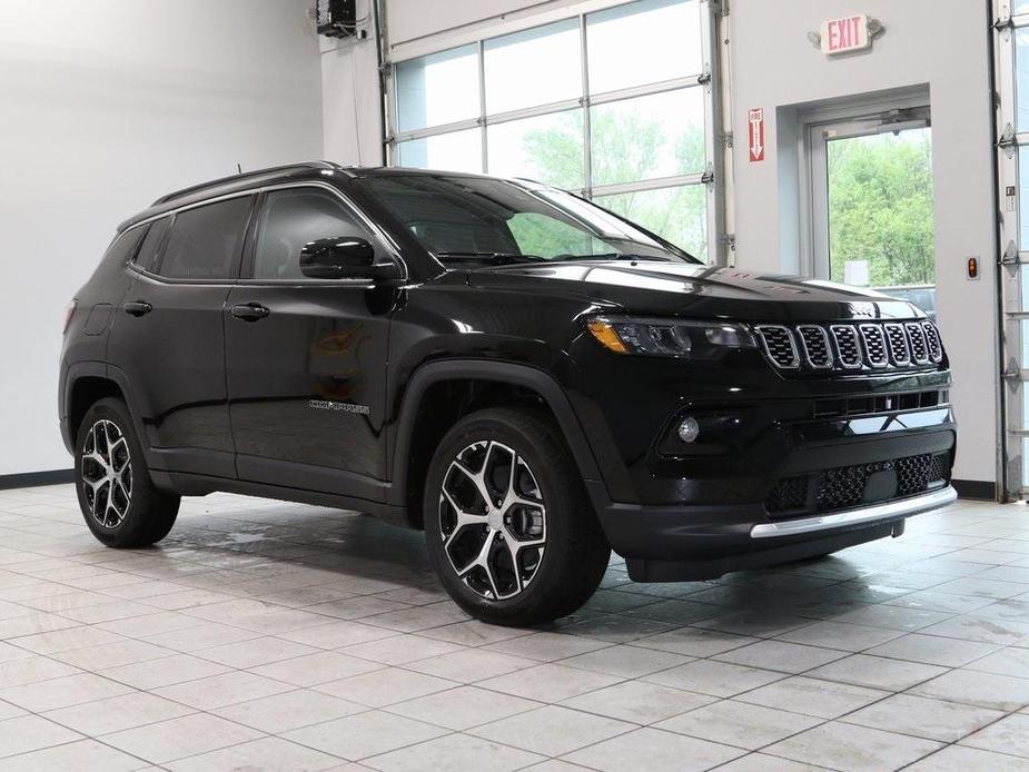 new 2024 Jeep Compass car, priced at $32,061