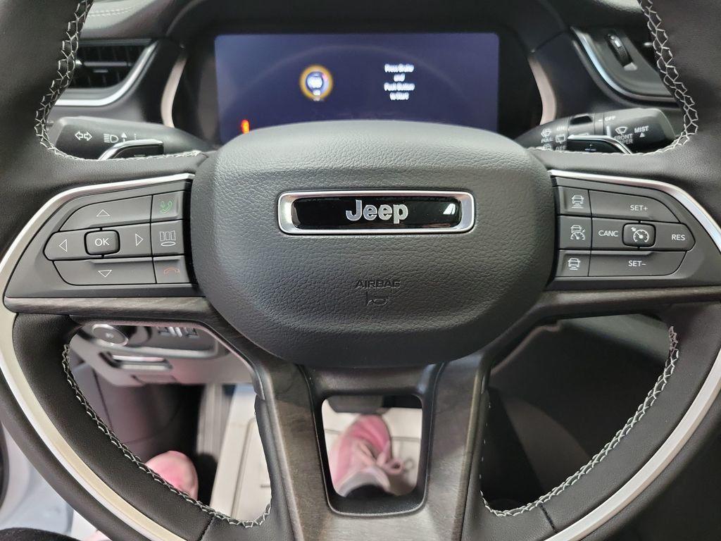 new 2025 Jeep Grand Cherokee L car, priced at $50,493