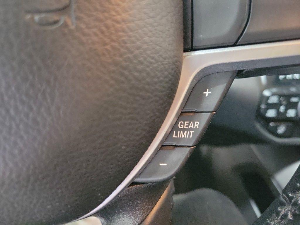 used 2022 Ram 1500 car, priced at $32,000