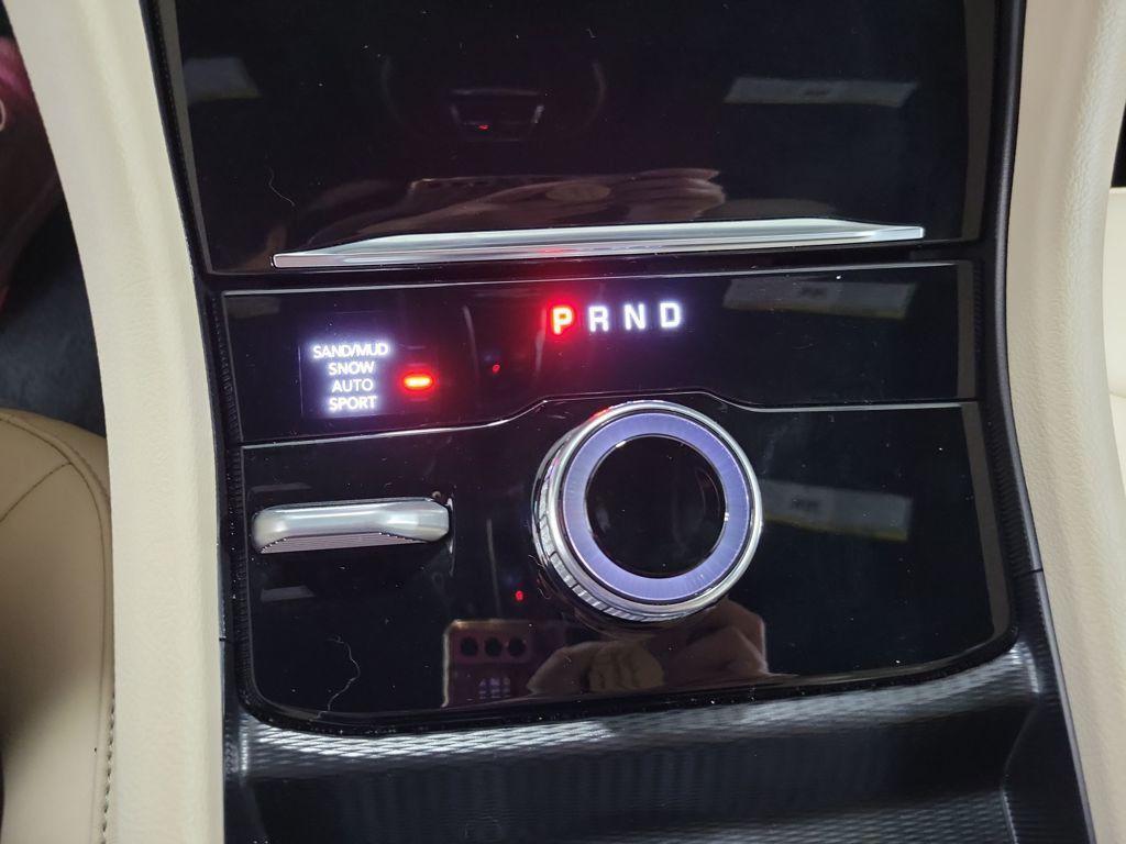 new 2025 Jeep Grand Cherokee car, priced at $41,992