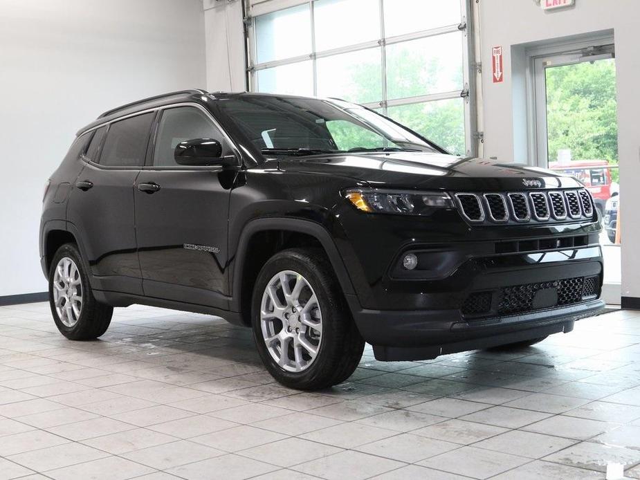 new 2024 Jeep Compass car, priced at $31,857