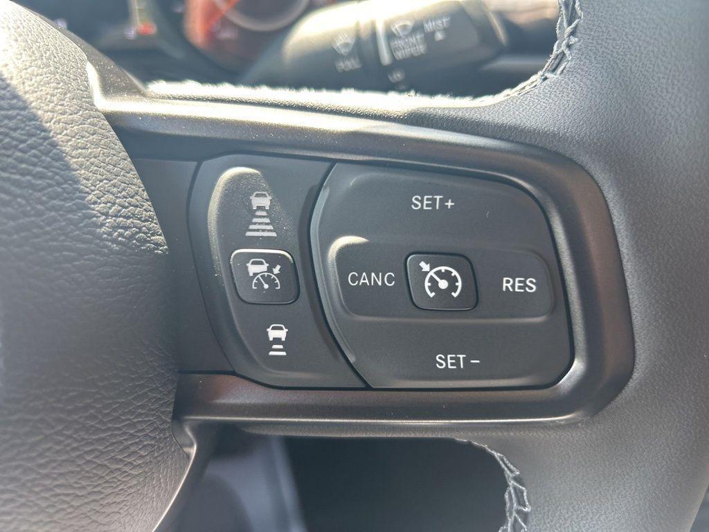 new 2025 Jeep Gladiator car, priced at $54,278