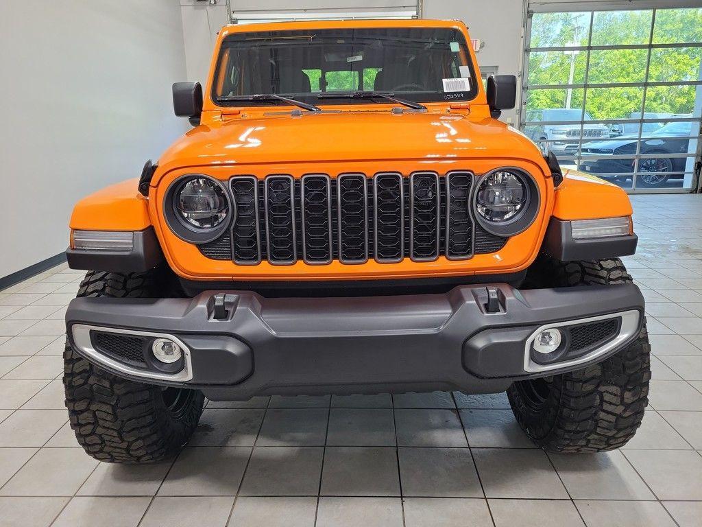 new 2025 Jeep Gladiator car, priced at $59,445