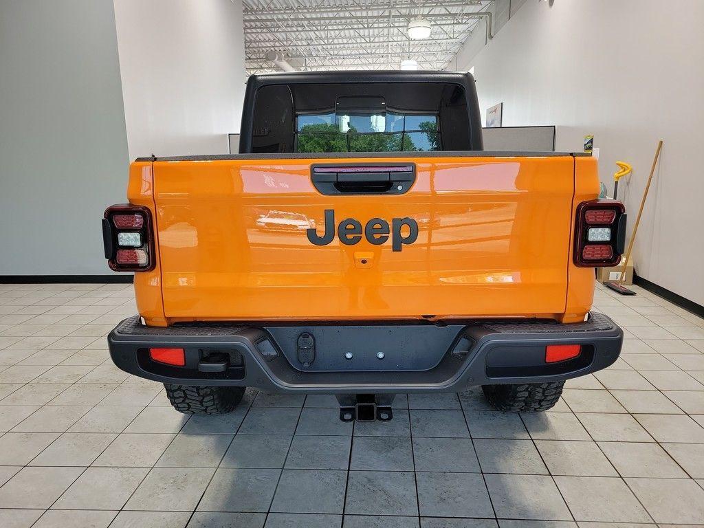 new 2025 Jeep Gladiator car, priced at $59,445