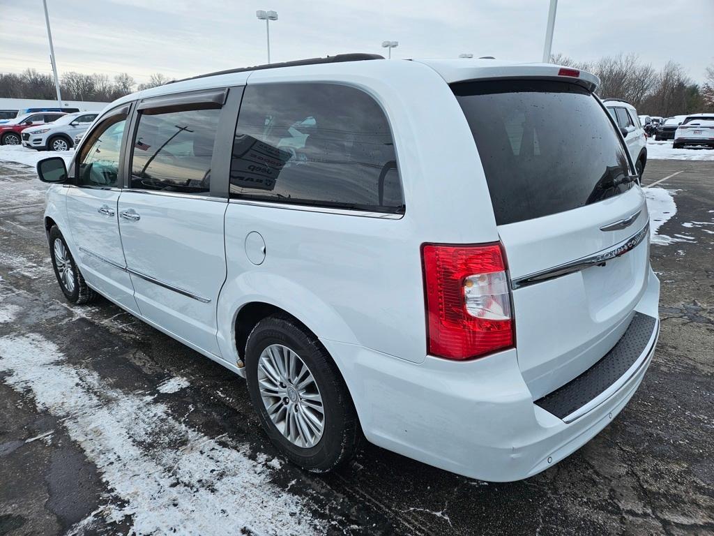 used 2014 Chrysler Town & Country car, priced at $7,584