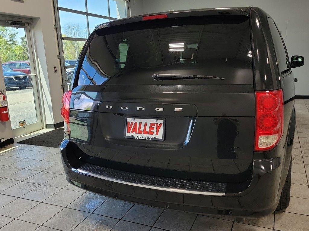 used 2017 Dodge Grand Caravan car, priced at $7,500