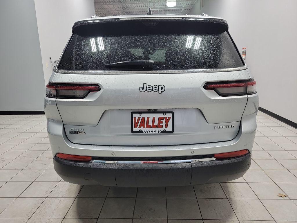 used 2024 Jeep Grand Cherokee L car, priced at $29,999