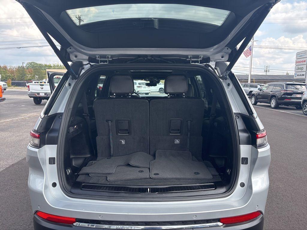 used 2024 Jeep Grand Cherokee L car, priced at $35,499