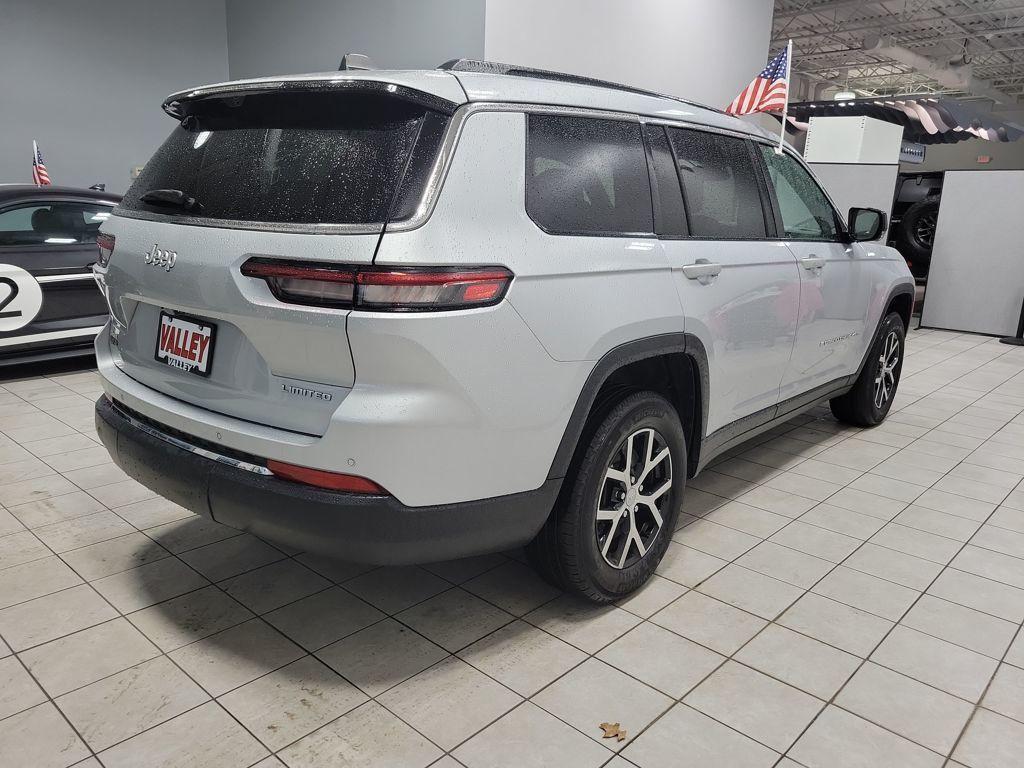 used 2024 Jeep Grand Cherokee L car, priced at $29,999