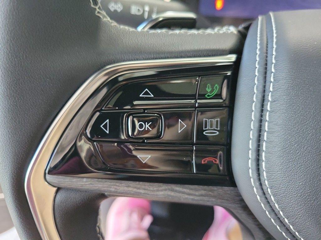 new 2025 Jeep Grand Cherokee car, priced at $54,861