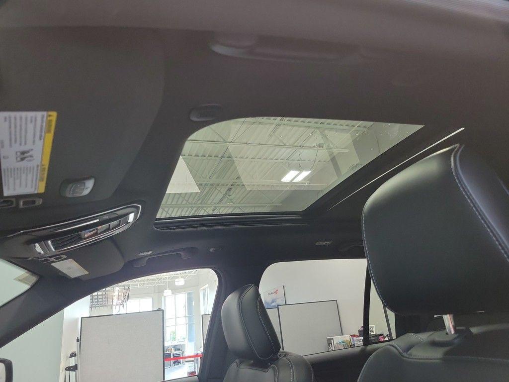 new 2025 Jeep Grand Cherokee car, priced at $54,861