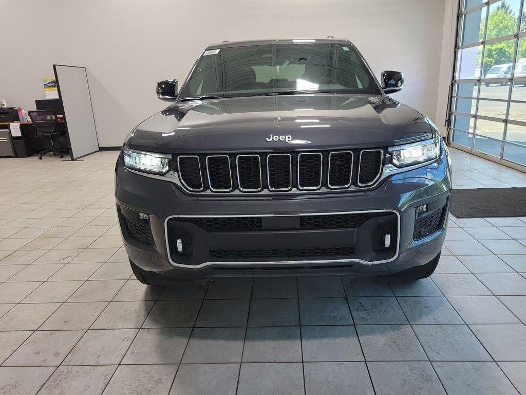 new 2025 Jeep Grand Cherokee car, priced at $54,861