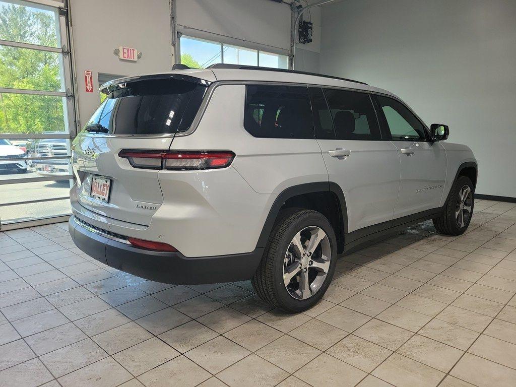 new 2025 Jeep Grand Cherokee L car, priced at $47,051