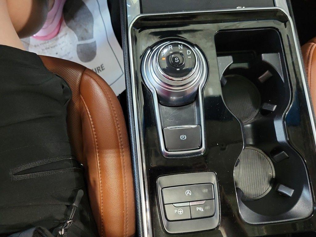 used 2019 Ford Edge car, priced at $20,000