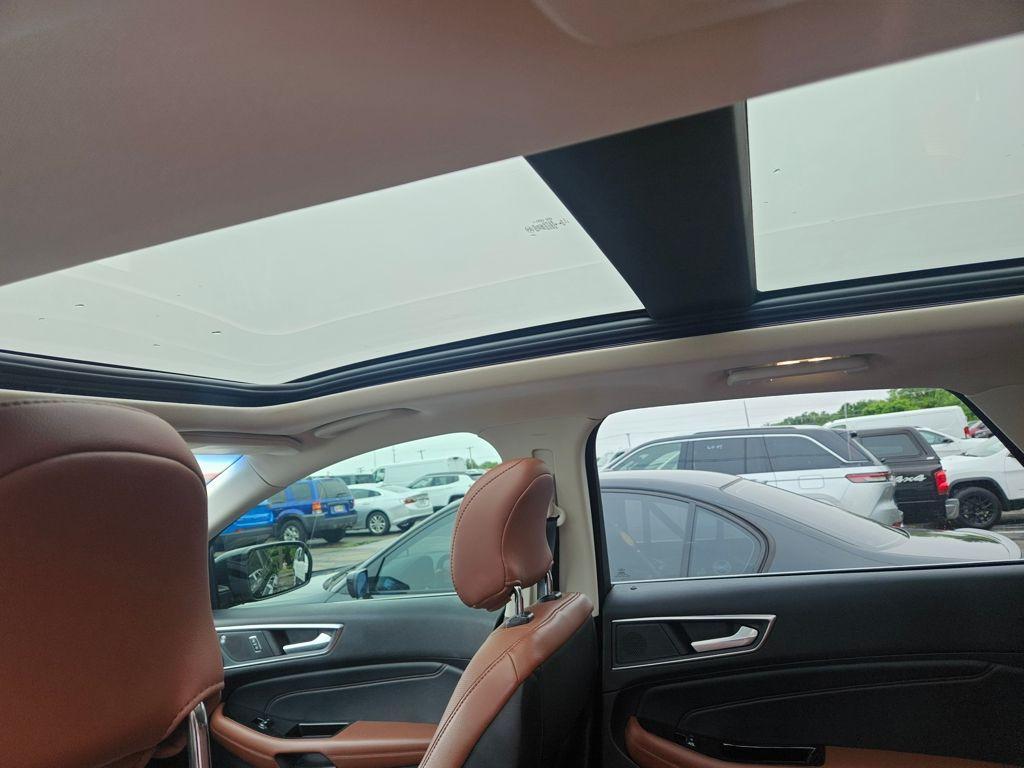 used 2019 Ford Edge car, priced at $20,000
