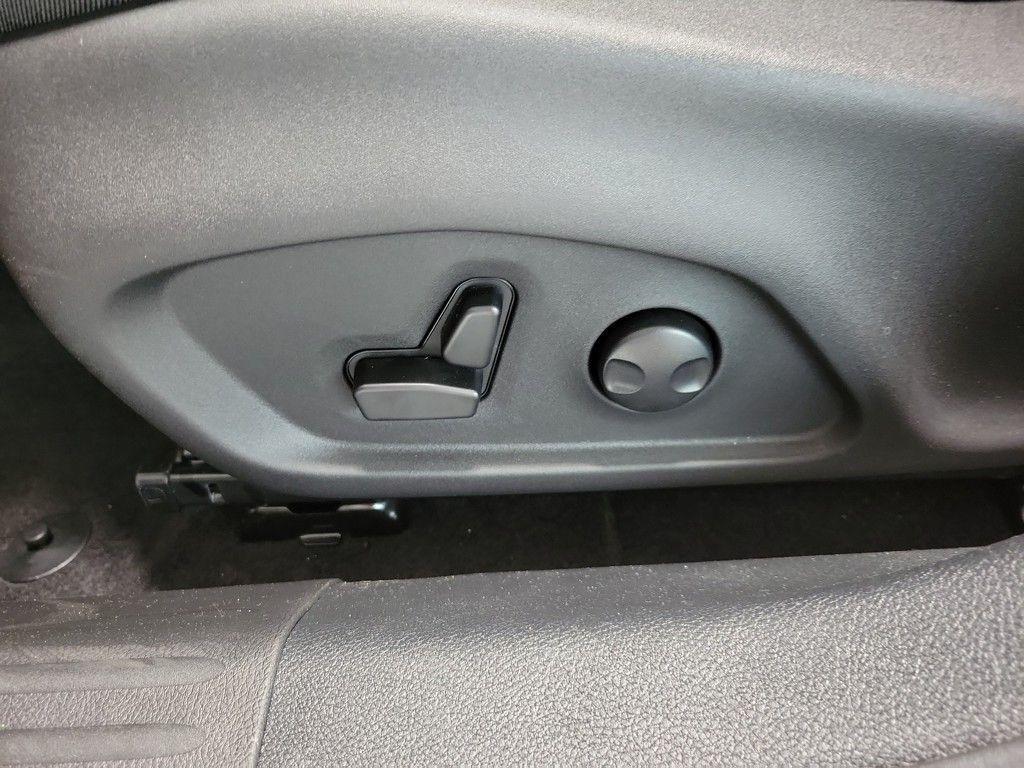 new 2025 Jeep Compass car, priced at $32,485