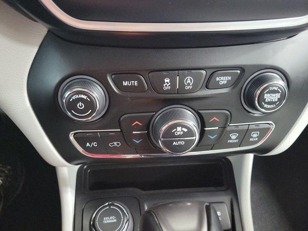 used 2021 Jeep Cherokee car, priced at $24,000