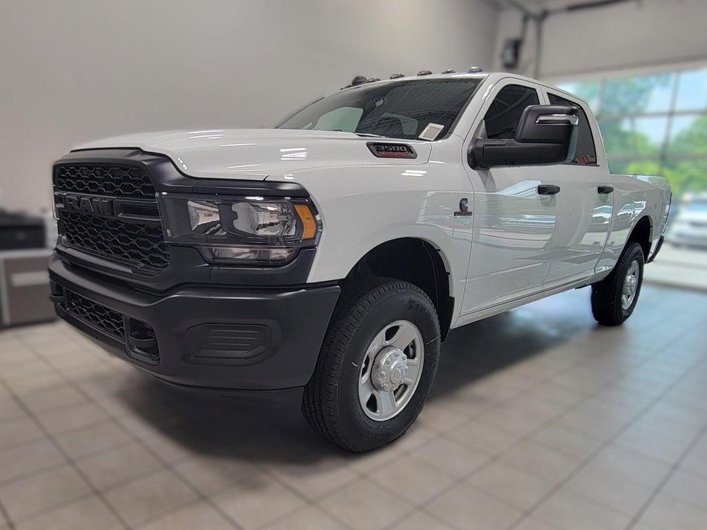 new 2024 Ram 3500 car, priced at $61,550